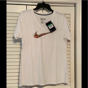Nike T-shirt